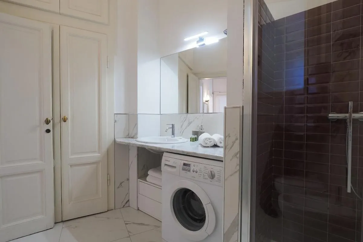 Ampio E Luminoso Bilocale - City Life Milánó Apartman